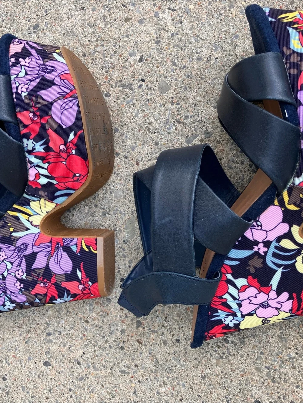 Women's Westies Navy Floral Platform Sandals